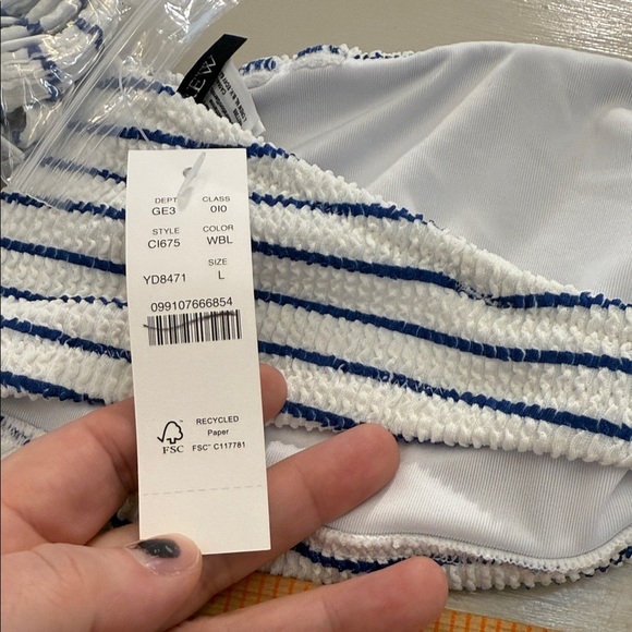 J. Crew Bandeau scrunchie bikini top with O-ring Size L - Picture 9 of 10